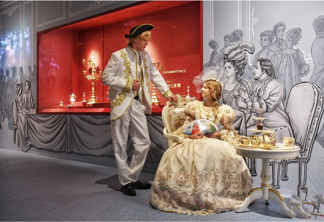 金沙遺址博物館“珍?藏——英國V&A博物館館藏吉爾伯特精品展”首場專題活動在展廳精彩上演。