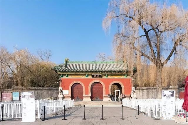 晉祠博物館設計布局主次分明，按中、北、南三部分進行規(guī)劃布局