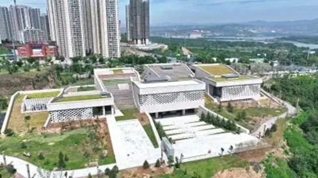三門峽廟底溝博物館設(shè)計占地94.87畝，建筑面積約19870平方米