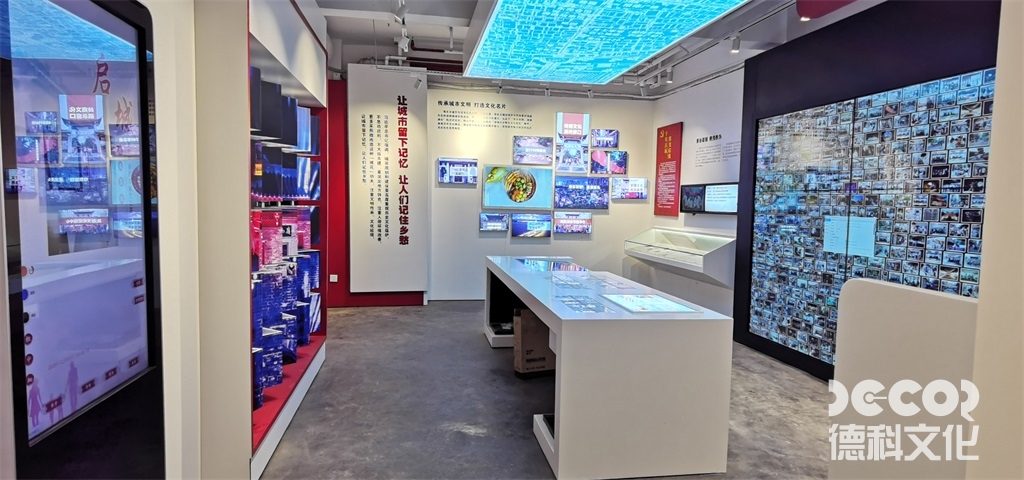 在廣州展廳設(shè)計(jì)中，如何利用展示品的材質(zhì)和質(zhì)感